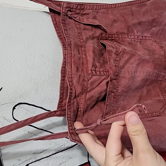 Red jumper - Picture 3 of 5